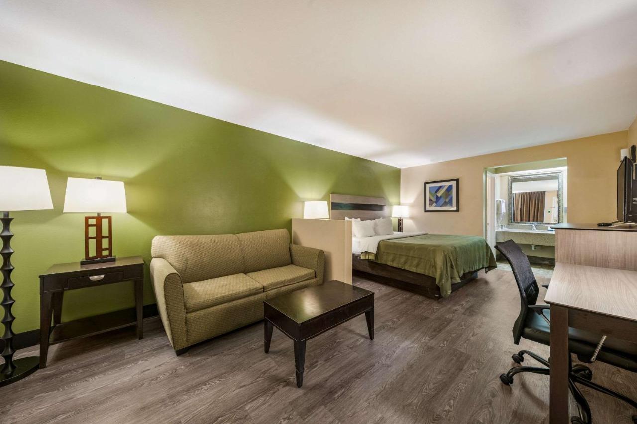 Quality Inn & Suites Garland - East Dallas Ngoại thất bức ảnh