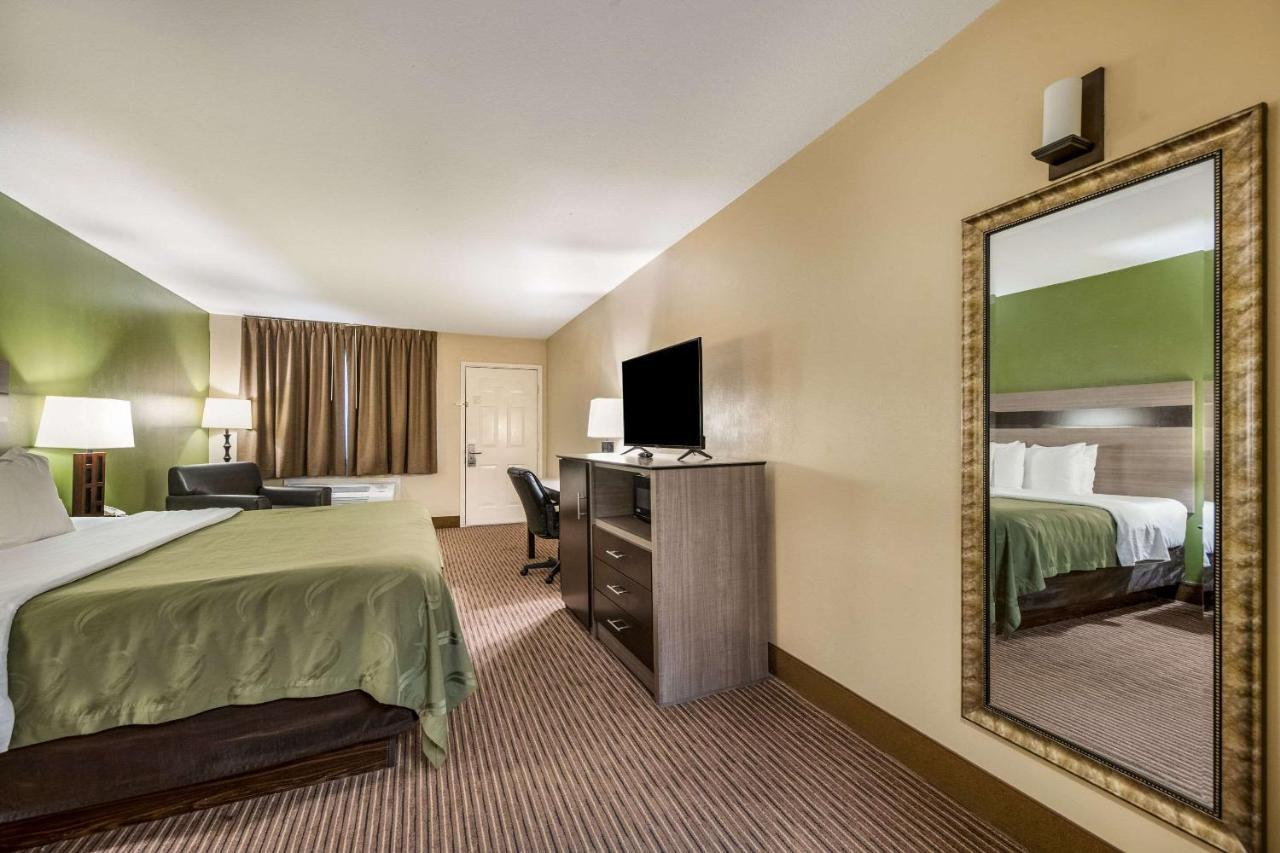 Quality Inn & Suites Garland - East Dallas Ngoại thất bức ảnh