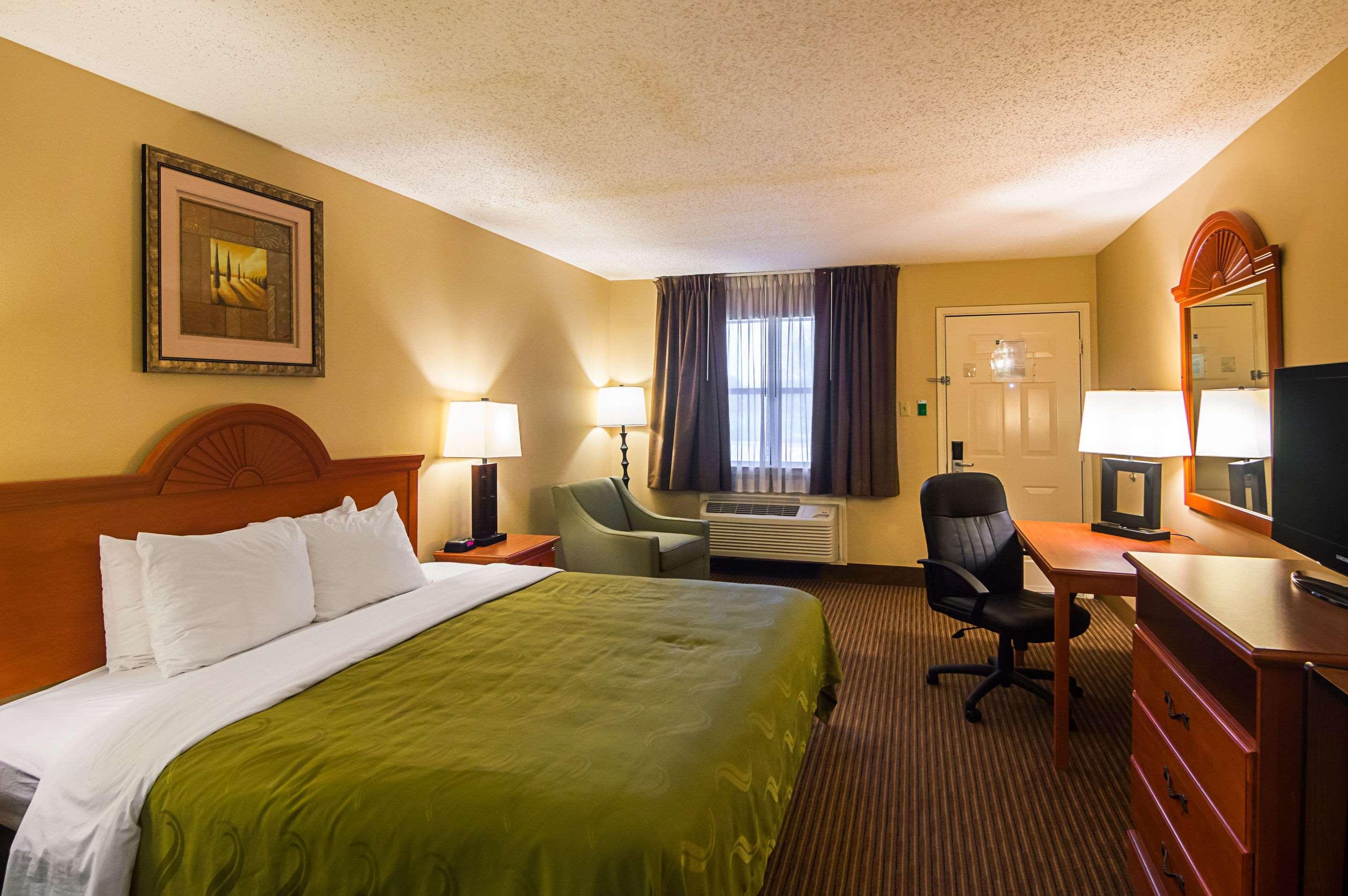 Quality Inn & Suites Garland - East Dallas Ngoại thất bức ảnh