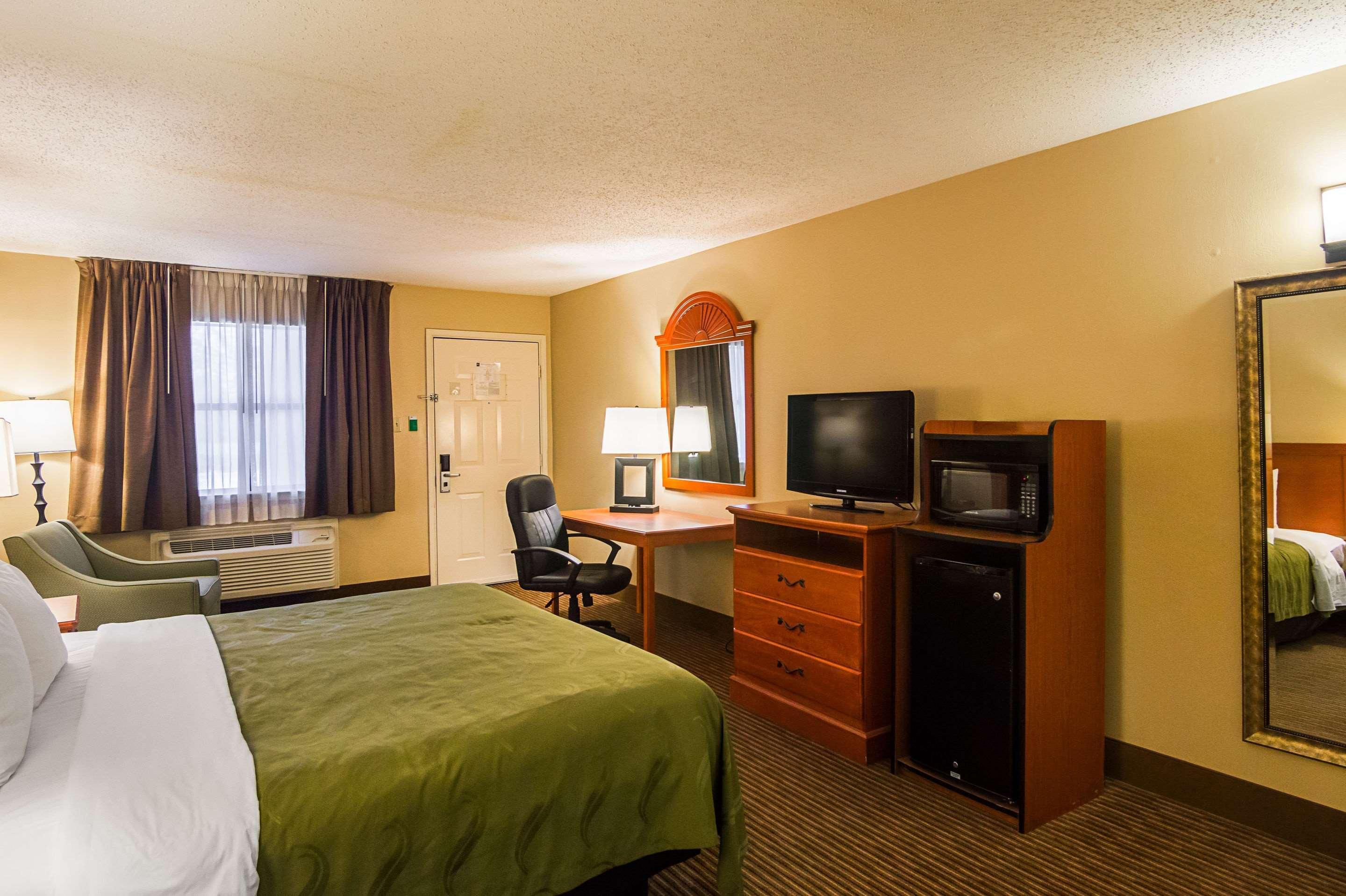 Quality Inn & Suites Garland - East Dallas Ngoại thất bức ảnh